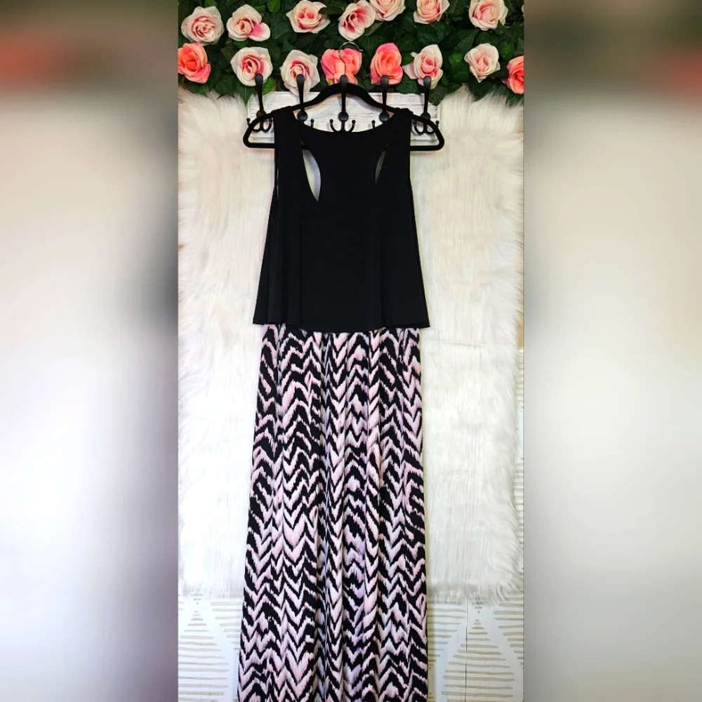 Sleeveless Boho-Inspired Maxi Dress size XL - Picture 3 of 6
